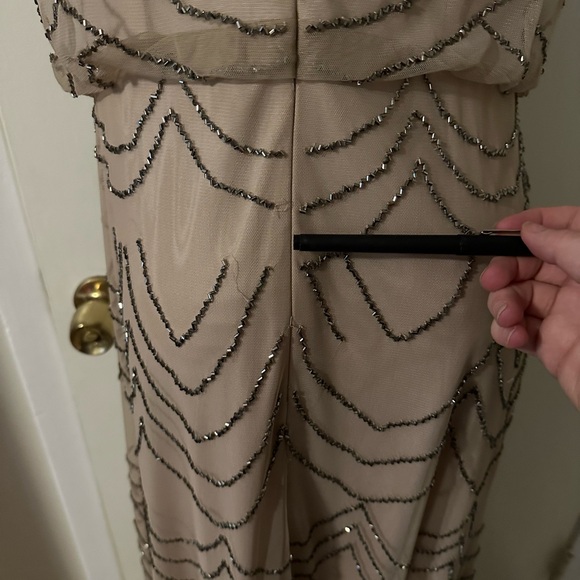 Adrianna Papell Beaded Gown Size 6P - Picture 5 of 5